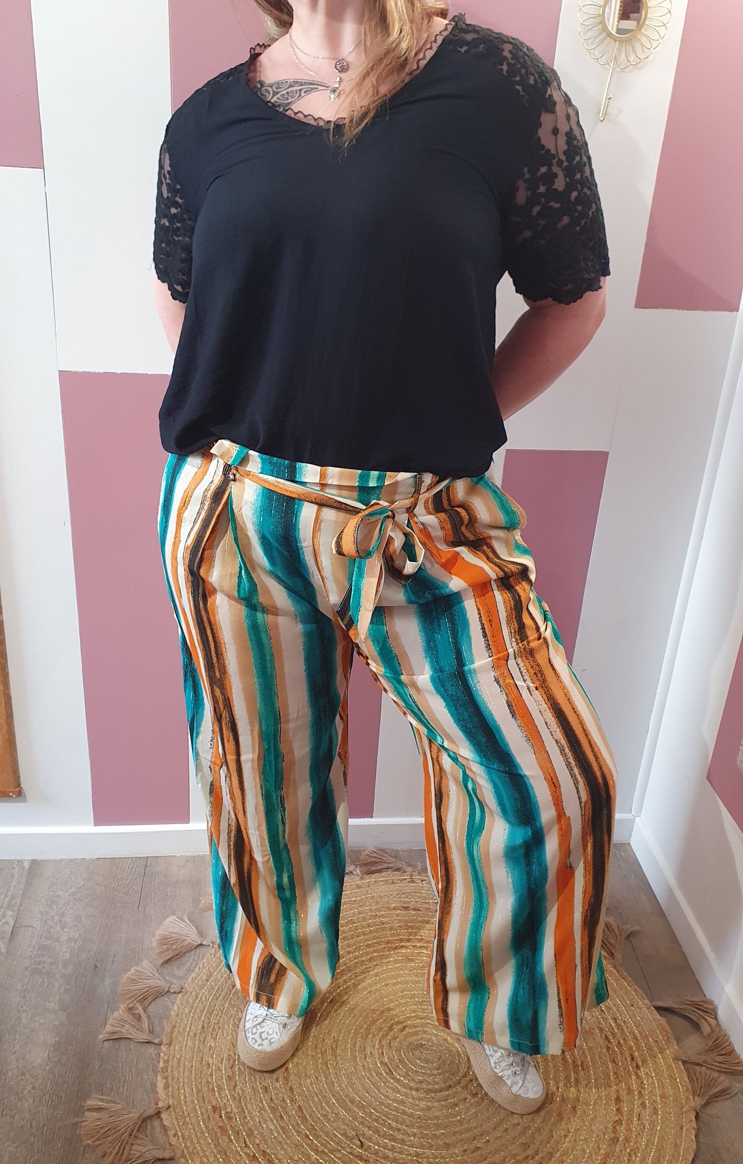 Pantalon "Vénéssa" pulpeuse