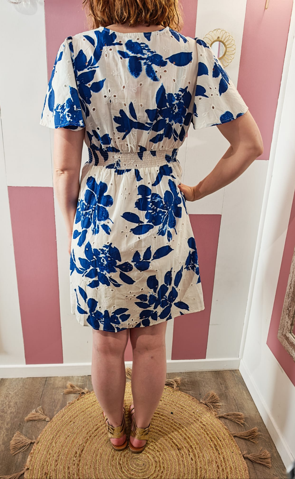 Robe "Nikki"