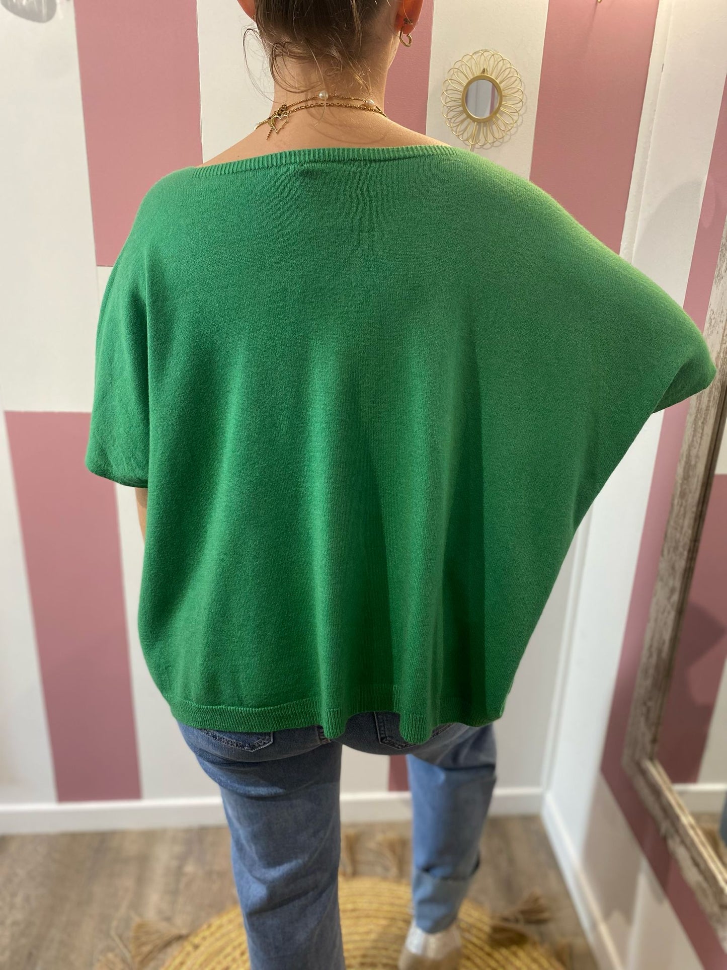 Pull "Je m'en fous"