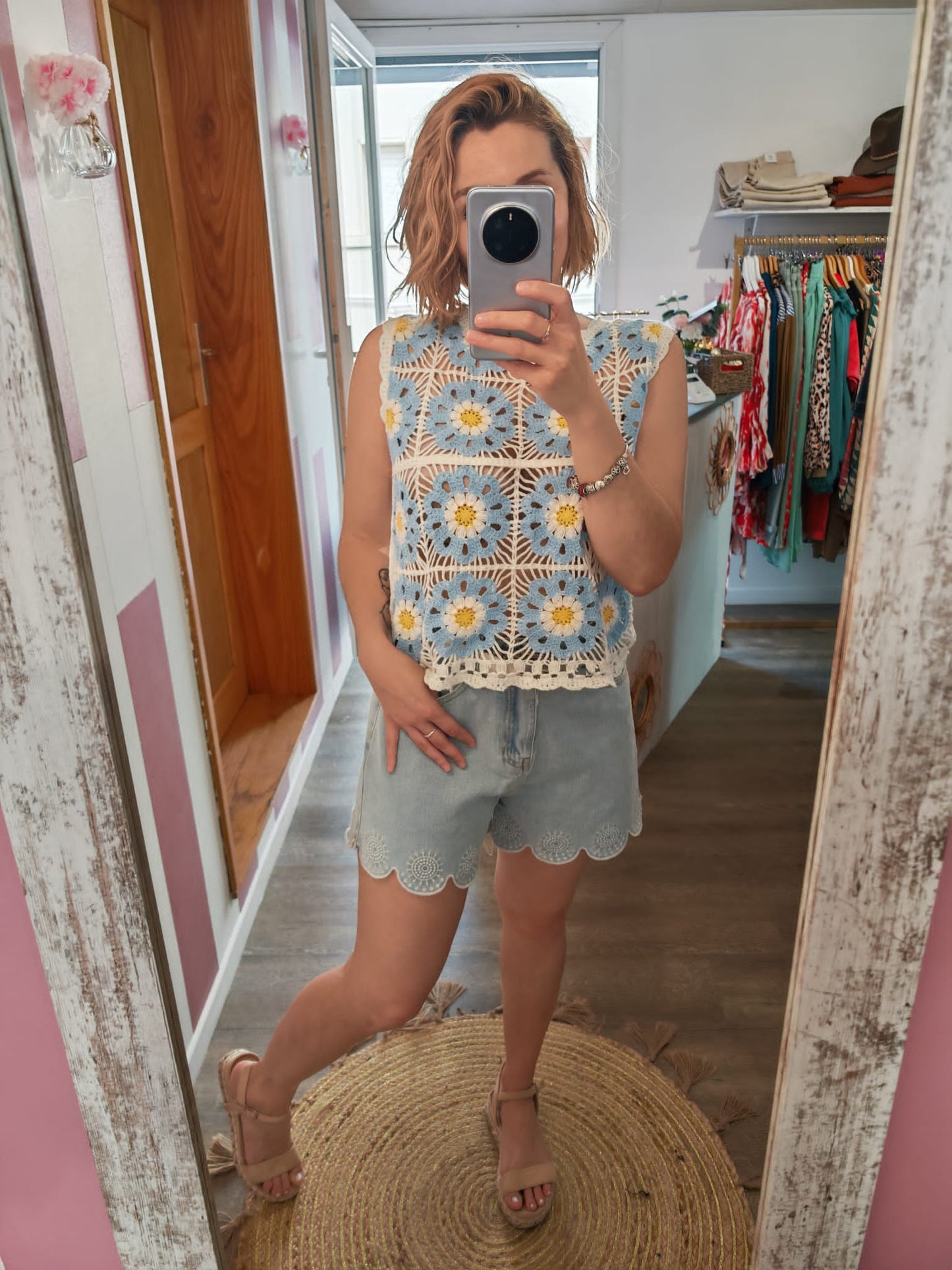 Short "Dona"