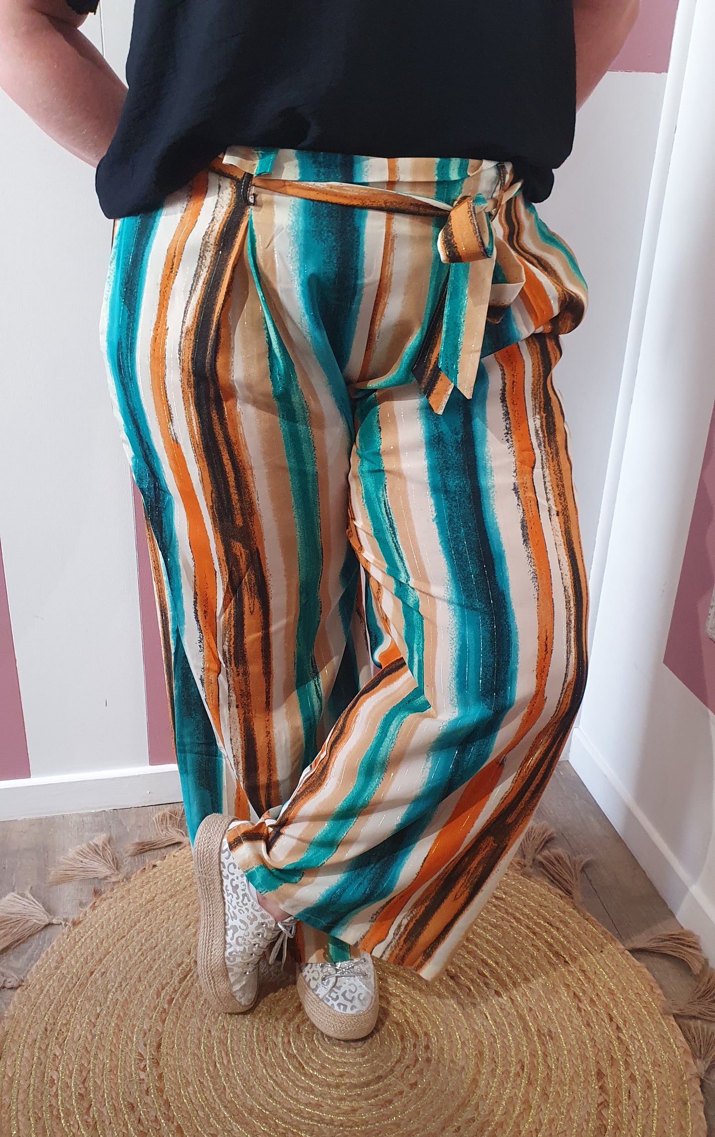 Pantalon "Vénéssa" pulpeuse