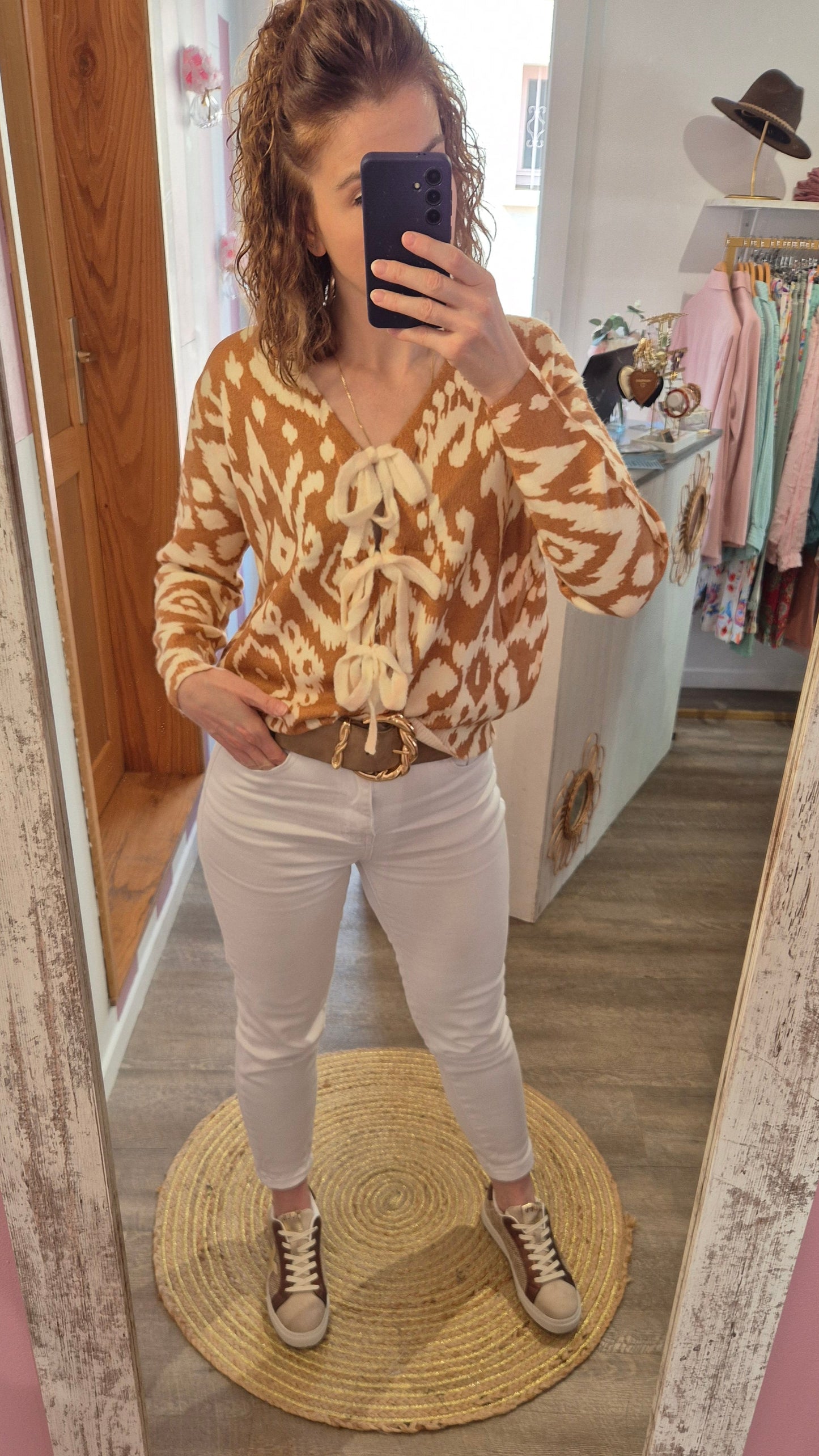 Pull "Aéna"