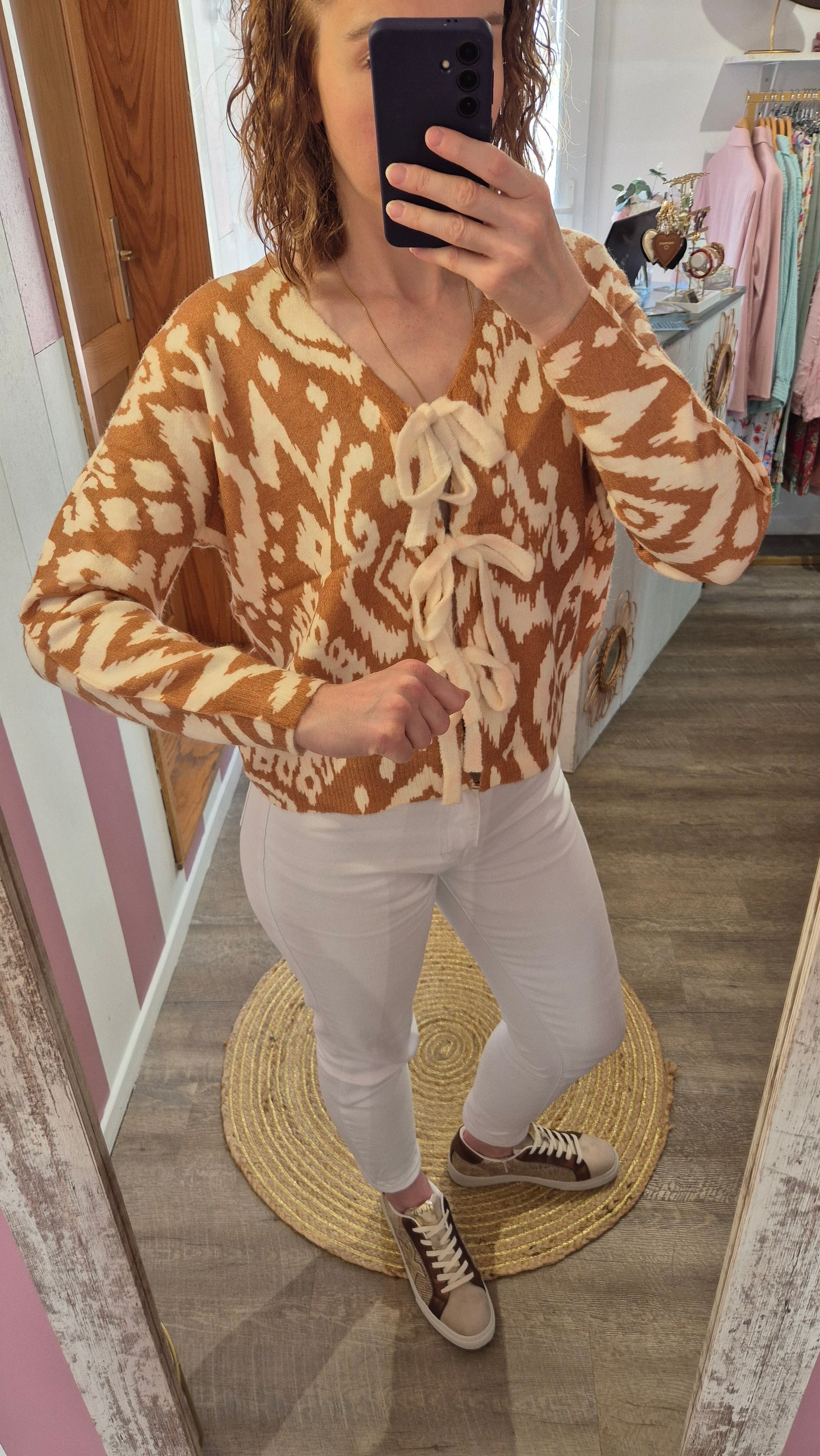 Pull "Aéna"