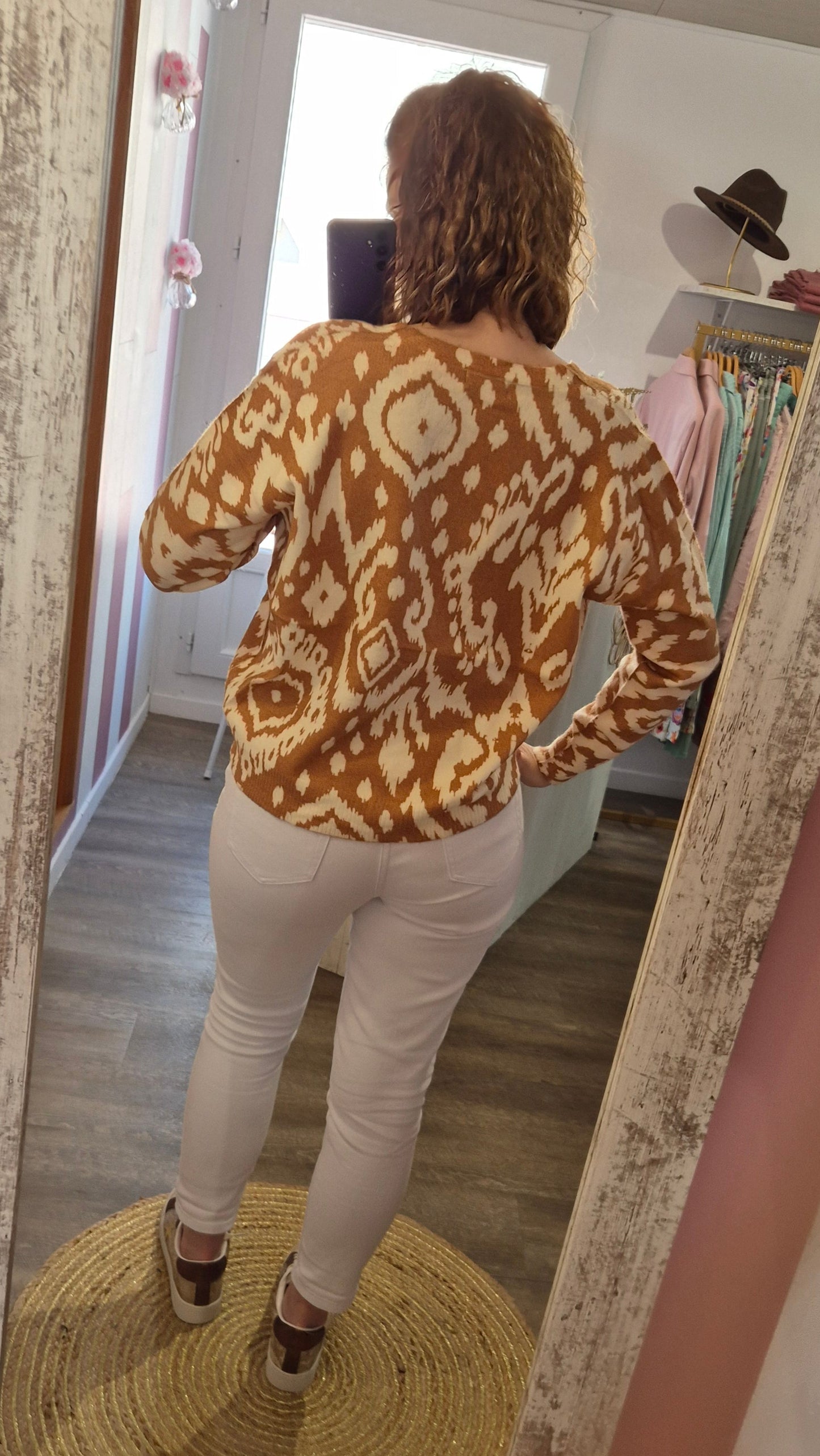 Pull "Aéna"