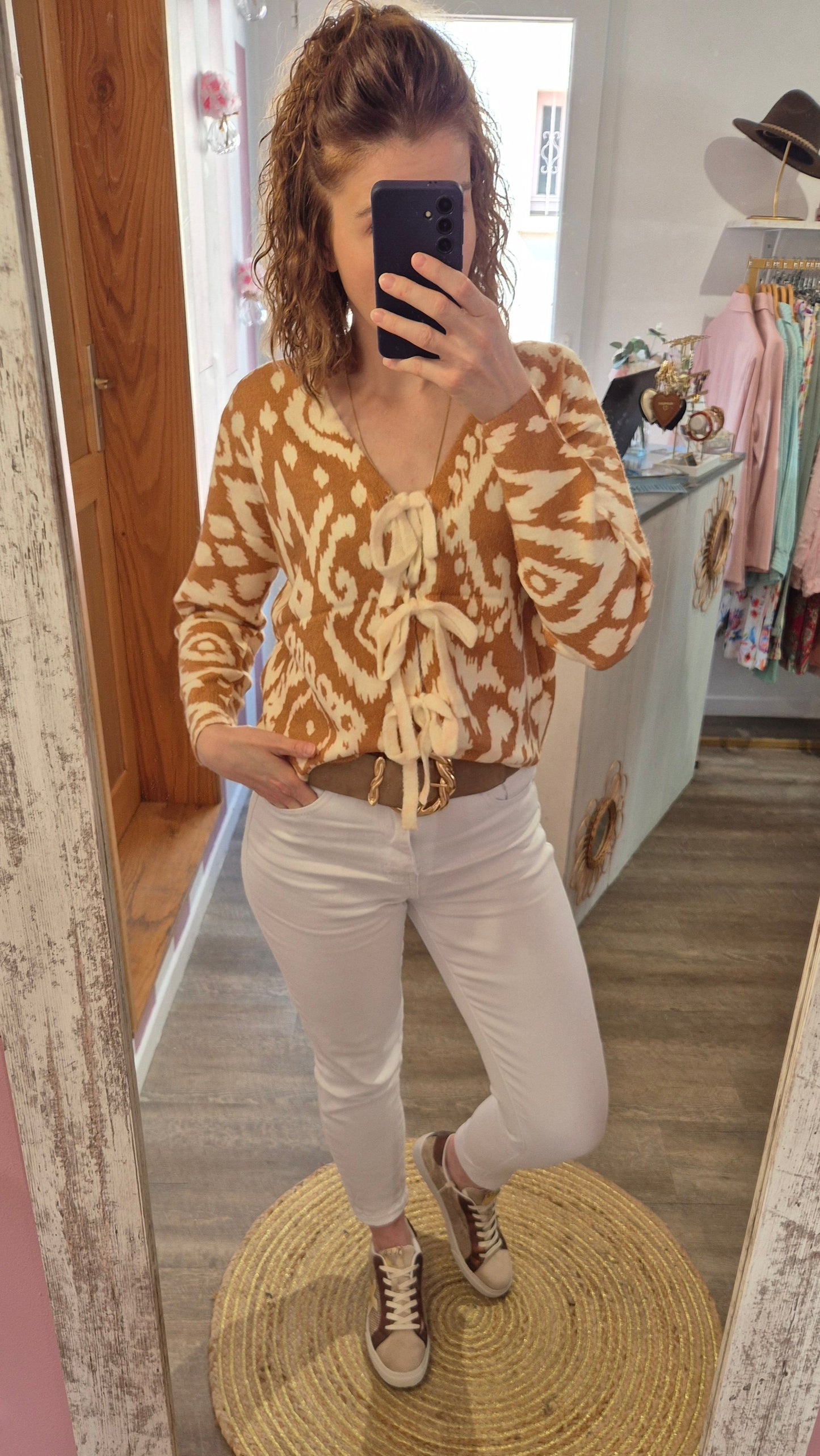 Pull "Aéna"