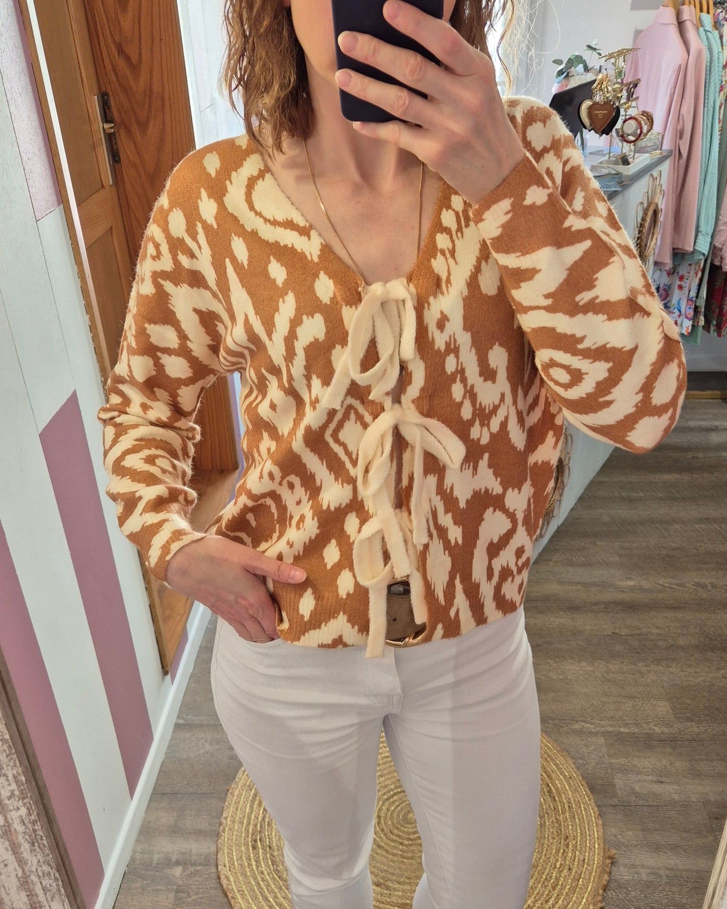 Pull "Aéna"