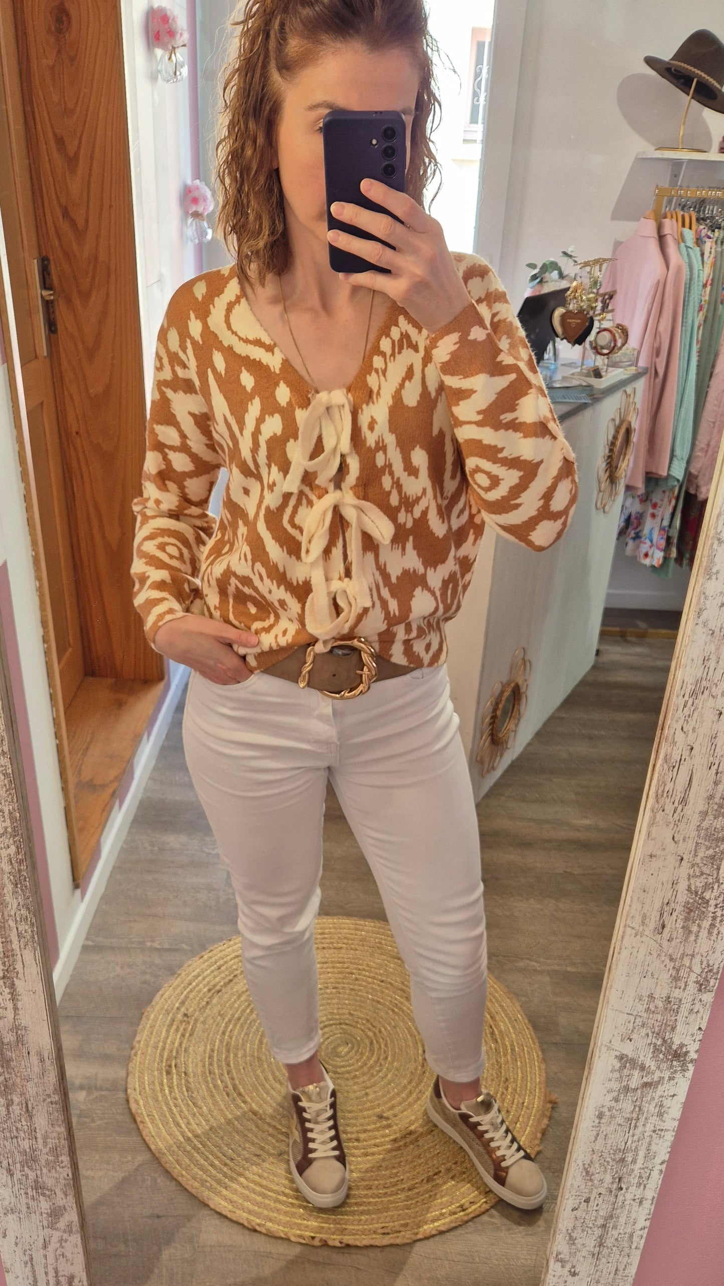 Pull "Aéna"