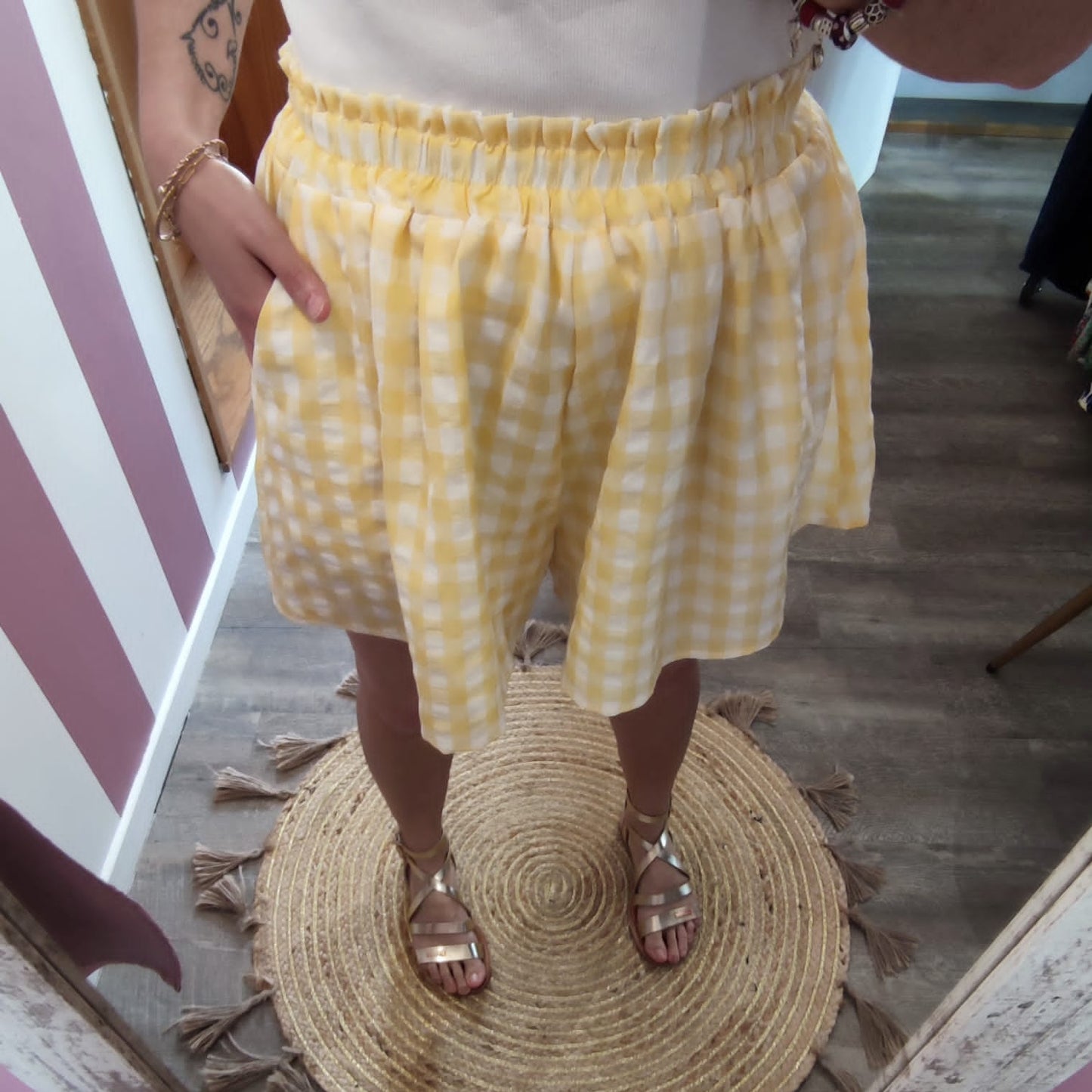 Short "Johan"